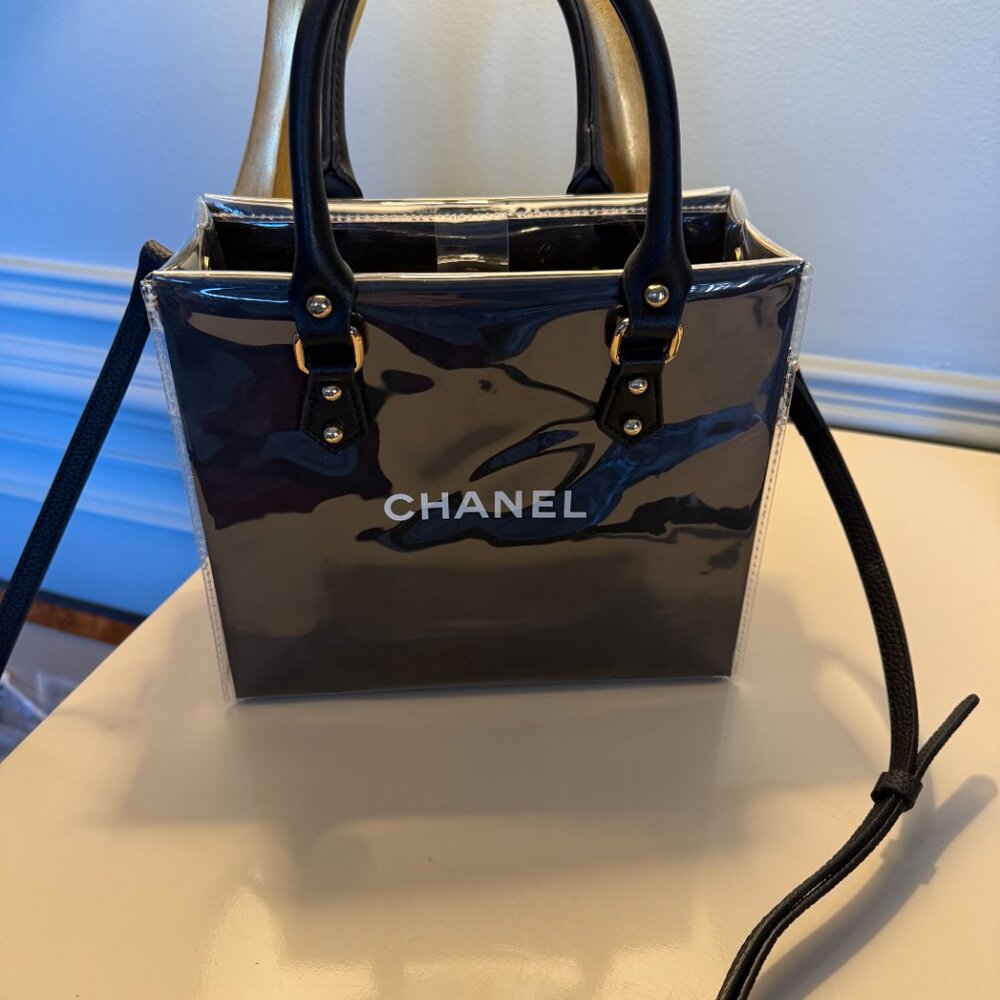 Cha Cha Shopper Bag Chanel Repurposed bag with adjustable strap and top handle B